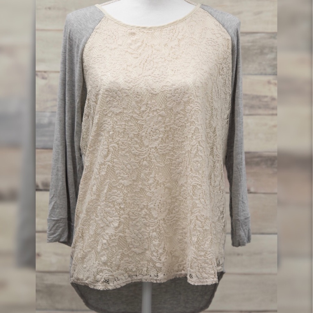 EUC market & spruce XL shirt w/ lace detail